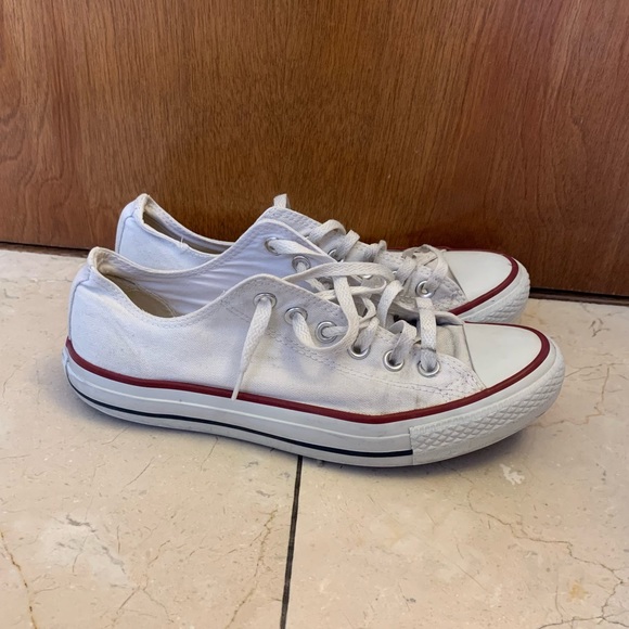 Low top converse - Picture 1 of 4